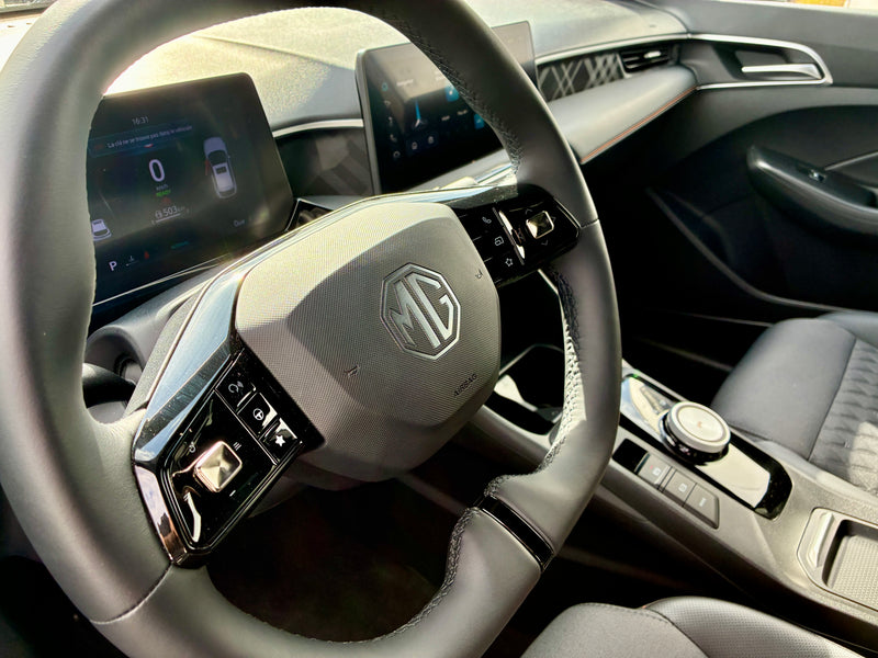 MG 3 Hybrid Luxury 360° Cam Carplay