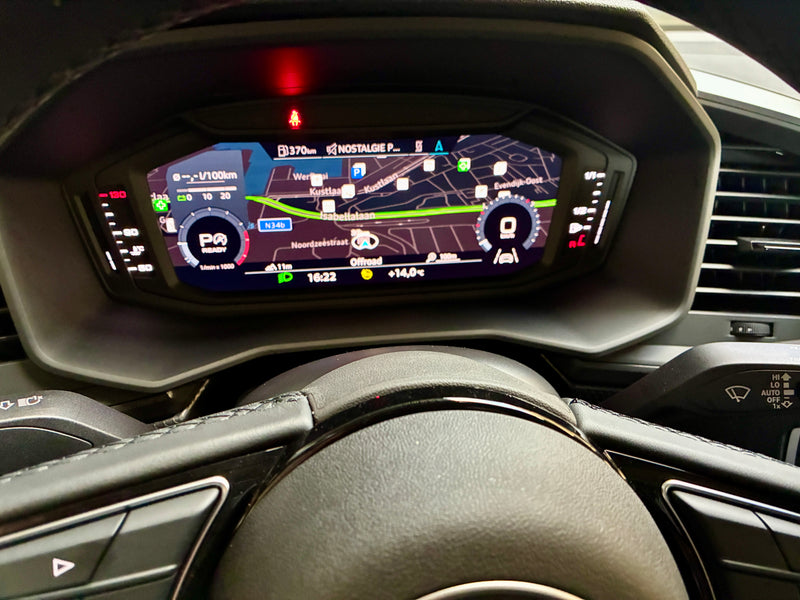 AUDI A1 30 TFSI  DSG   Met CarPlay