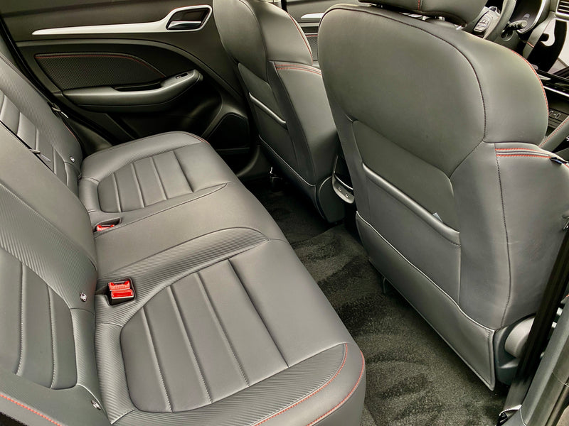MG ZS 1.5i Luxury Nieuw